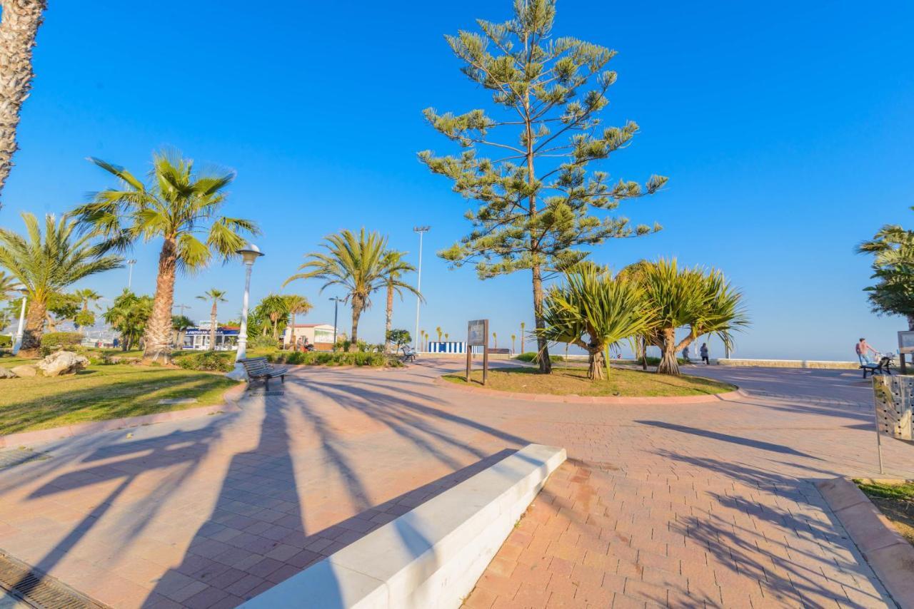 Atico Con Vistas Espectaculares Al Mar Διαμέρισμα Torre Del Mar Εξωτερικό φωτογραφία